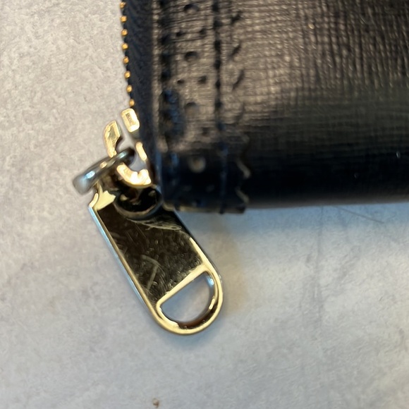 Cole Haan EUC Vintage Wallet Clutch Black Saffiano Beautiful Lacy edges - Picture 5 of 12